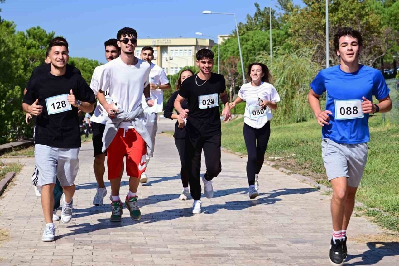 ’MCBÜ’ye Merhaba’ etkinliğinde akademi, kültür ve spor buluştu