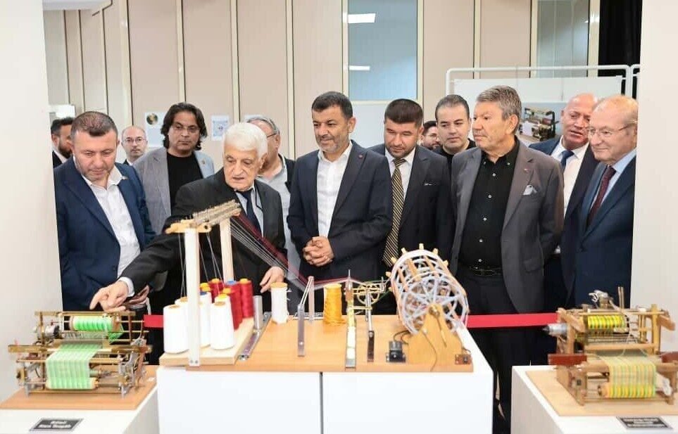 Minyatür dokuma tezgâhları el emeğinin serüvenine yolculuk yaptırdı