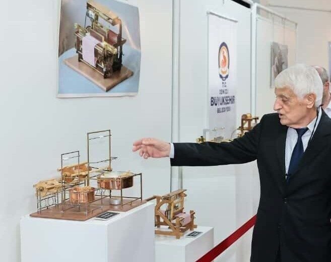 Minyatür dokuma tezgâhları el emeğinin serüvenine yolculuk yaptırdı