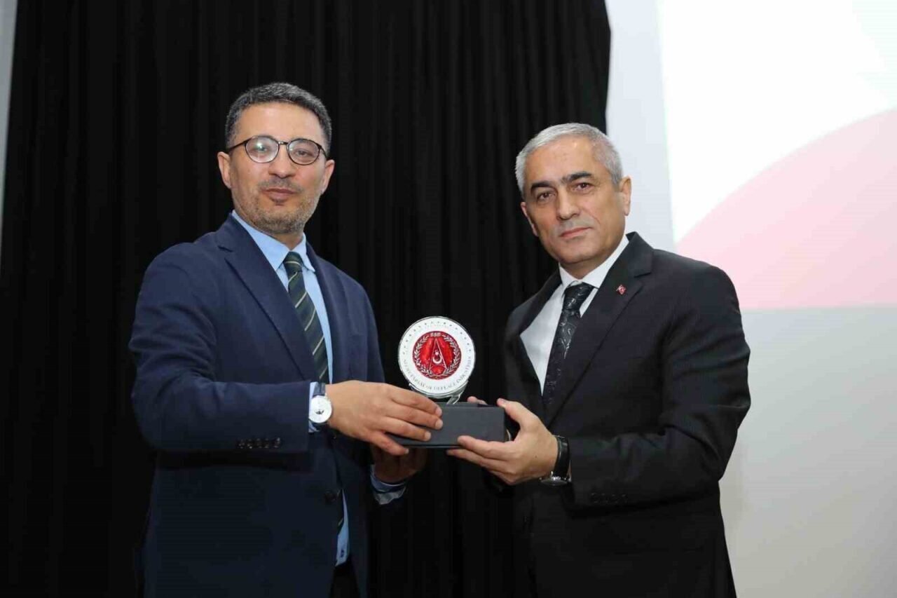 Nitelikli insan kaynağı için elmas programı