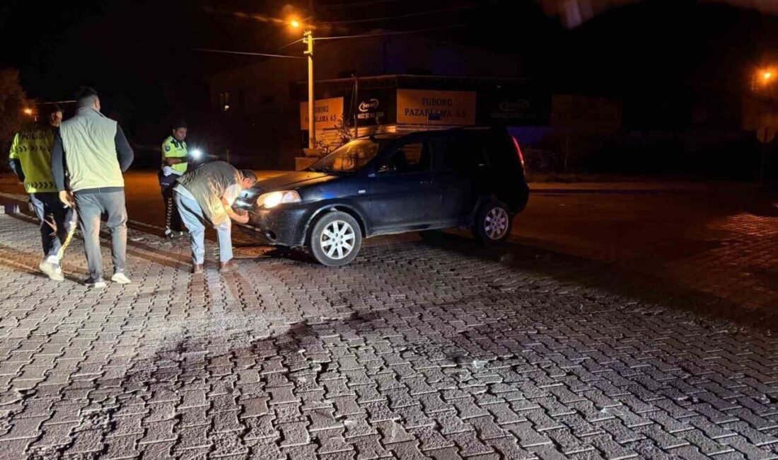Antalya’nın Gazipaşa ilçesinde otomobille çarpışarak yaralanan sürücü, motoskiletiyle kaza yerinden