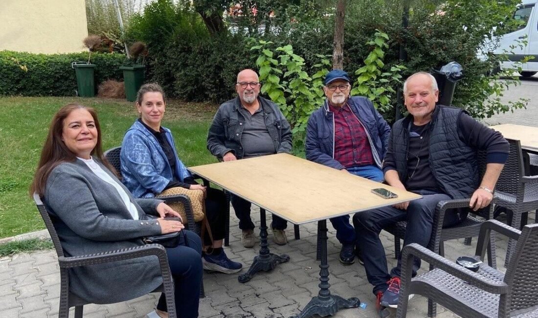 Salihli’de Altınordu Okulu mezunları dernek kuruyor Manisa’nın Salihli ilçesinde, Cumhuriyet’in ilk yıllarında açılan ve ilçenin köklü