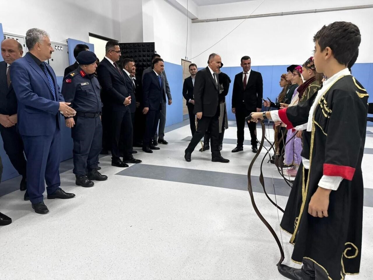 Sarıgöl’deki okulların resmi açılışı yapıldı