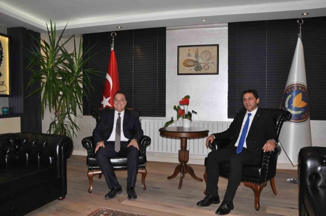 Selendi’de çiftçilere tohum desteği