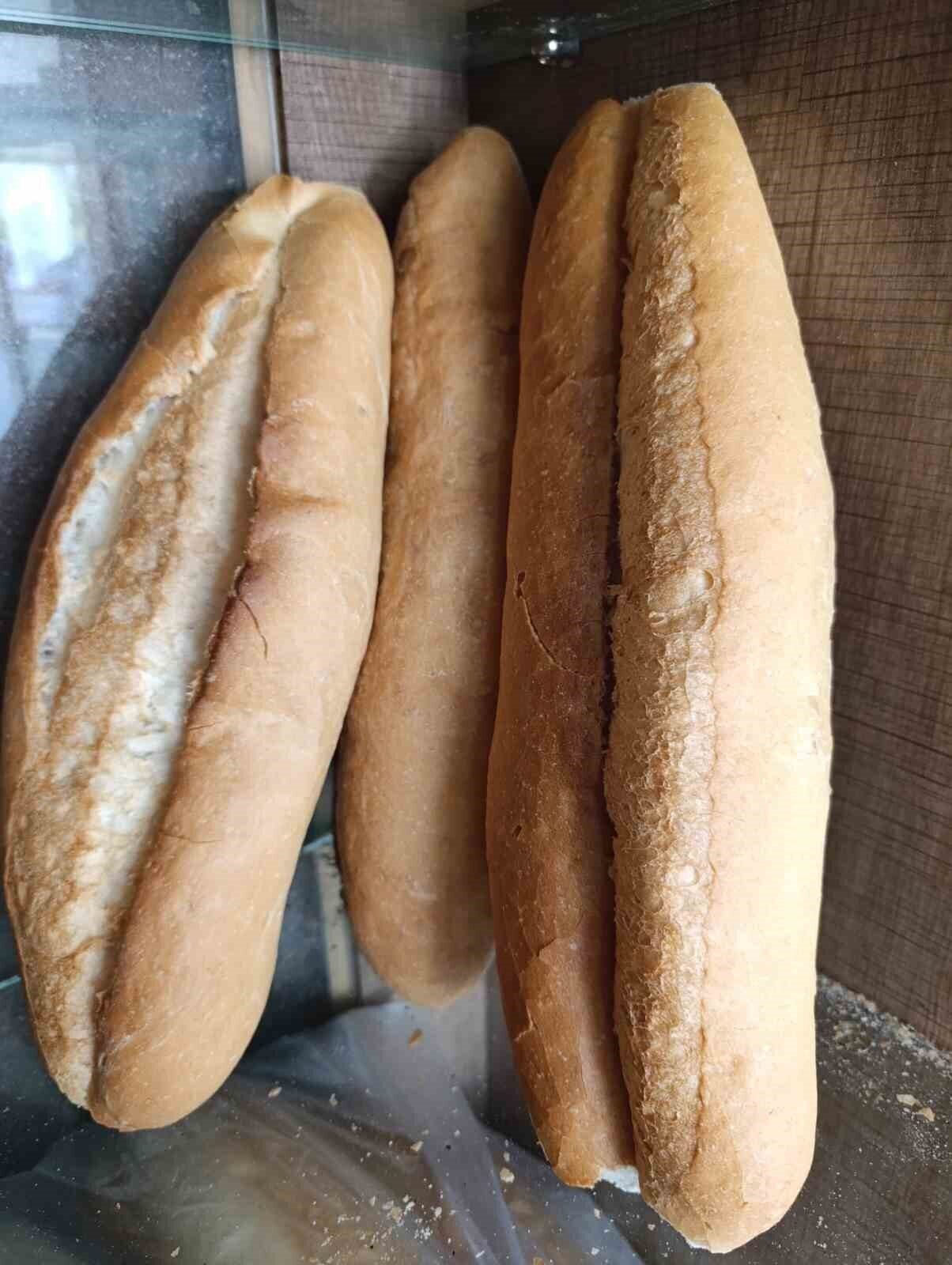 Selendi’de ekmeğe zam Selendi’de ekmeğe zam