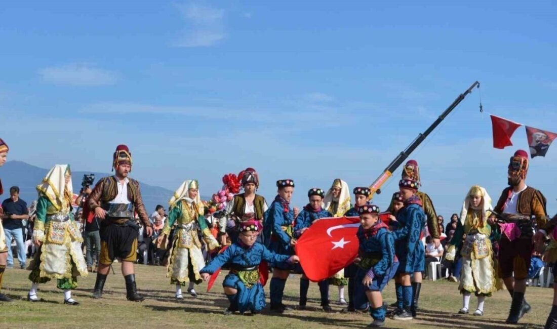 Selendililer Aşağıçobanisa’da Keşkek ve Cirit Şenliğinde buluştu Manisa’nın Şehzadeler ilçesine bağlı Aşağıçobanisa Mahallesi, bu yıl ilk kez