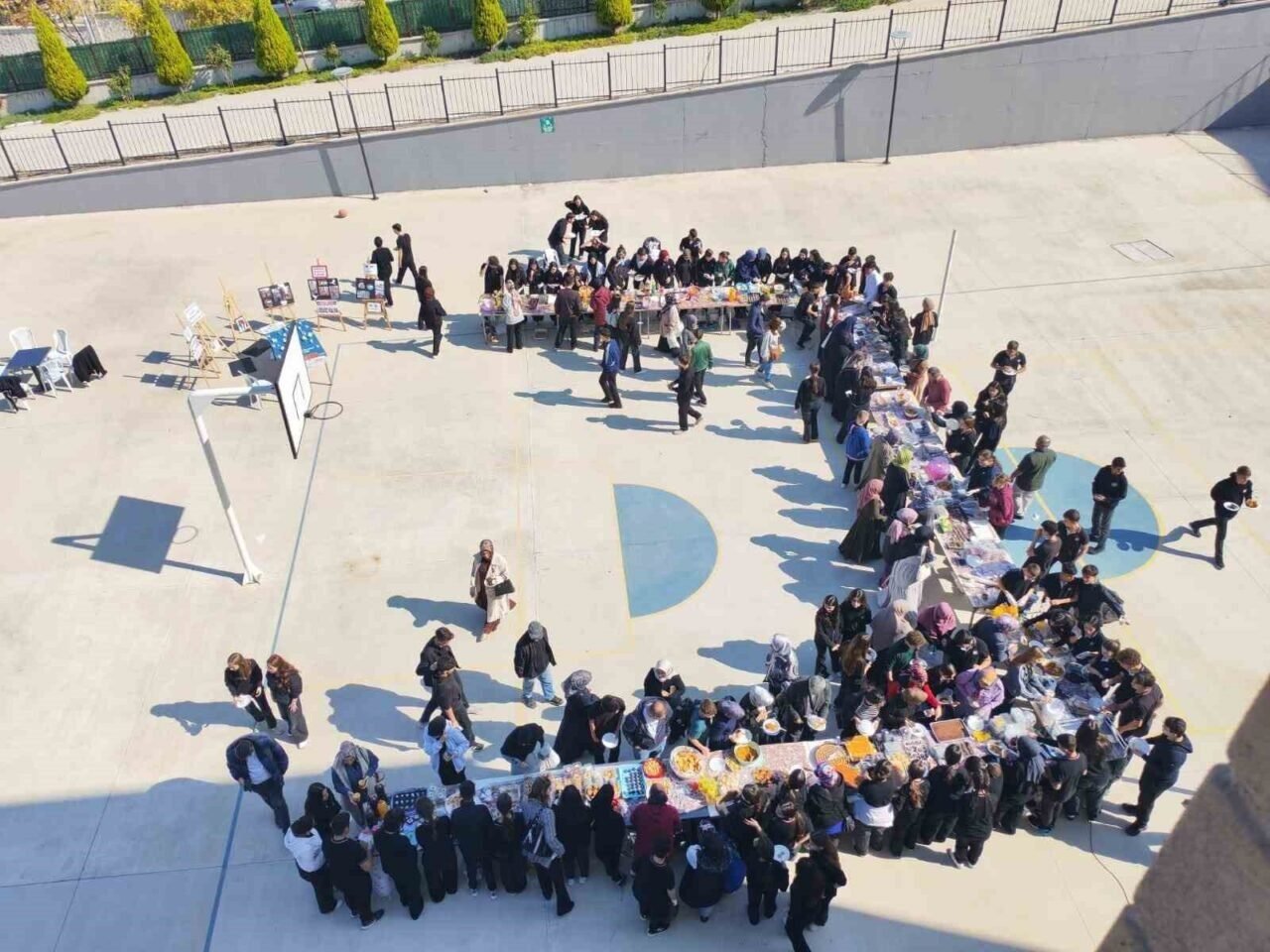 Soma Ali Uzunoğlu Lisesi’nden Gazze’ye yardım eli