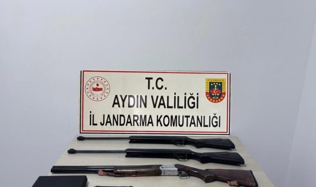 Aydın’ın Söke ilçesinde sosyal medyadan silahlı foto paylaşan şahsın evinde