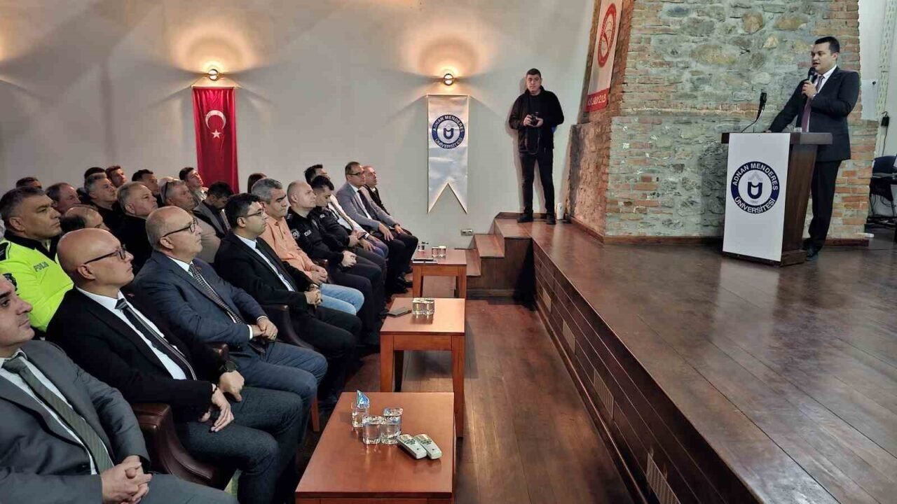 Sultanhisar’da "genel tarım sayımı eksik parseller" konulu toplantı yapıldı