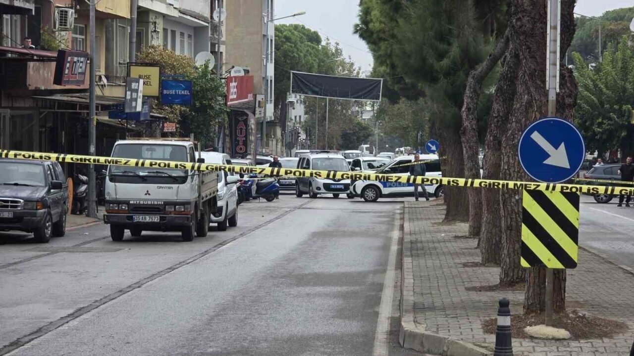 Tarlada el bombası bulundu