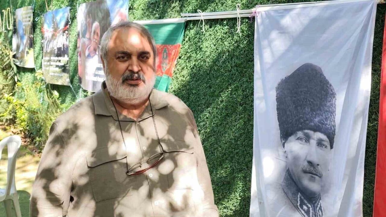 Taş Medreseli Ülkücüler, Manisa’da buluştu Taş Medreseli Ülkücüler, Manisa’da buluştu