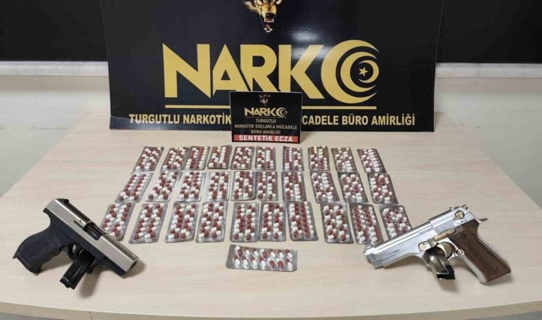 Turgutlu’da uyuşturucu operasyonu: 3 şüpheli tutuklandı Turgutlu İlçe Emniyet Müdürlüğü’ne bağlı Narkotik Suçlarla Mücadele Büro Amirliği