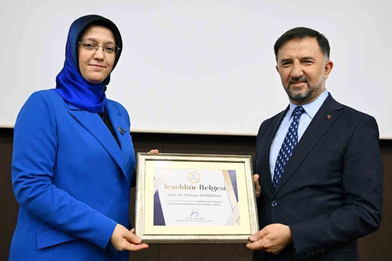 TUSAŞ Genel Müdürü Demiroğlu’ndan öğrencilere konferans