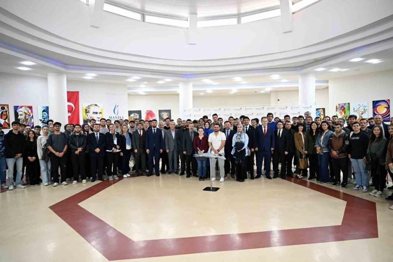 TUSAŞ Genel Müdürü Demiroğlu’ndan öğrencilere konferans