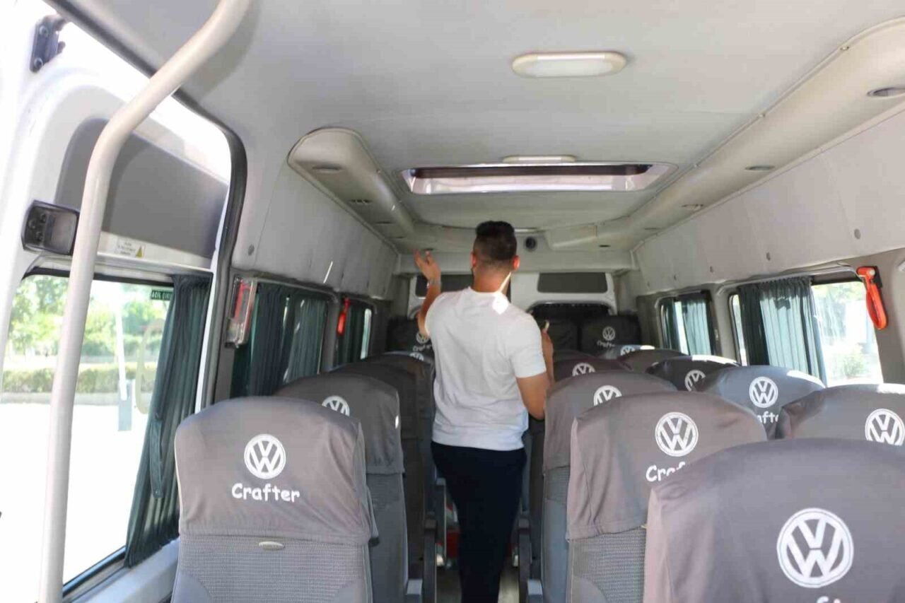 UKOME ekipleri servis araçlarını inceliyor