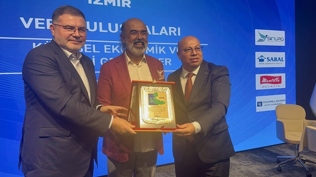 Yarar: "Dünyada güç dengeleri hızla değişiyor. Türkiye, kendi ekonomik modelini geliştirmek zorundadır"