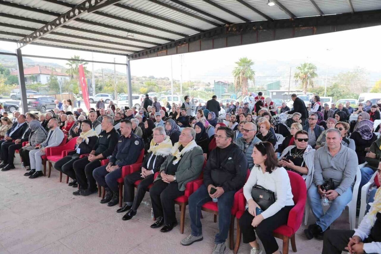 ’Zeytinin Yolculuğu’ Aliağa’da şenlikle kutlandı