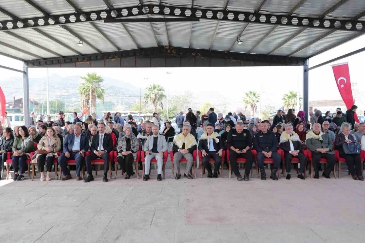 ’Zeytinin Yolculuğu’ Aliağa’da şenlikle kutlandı