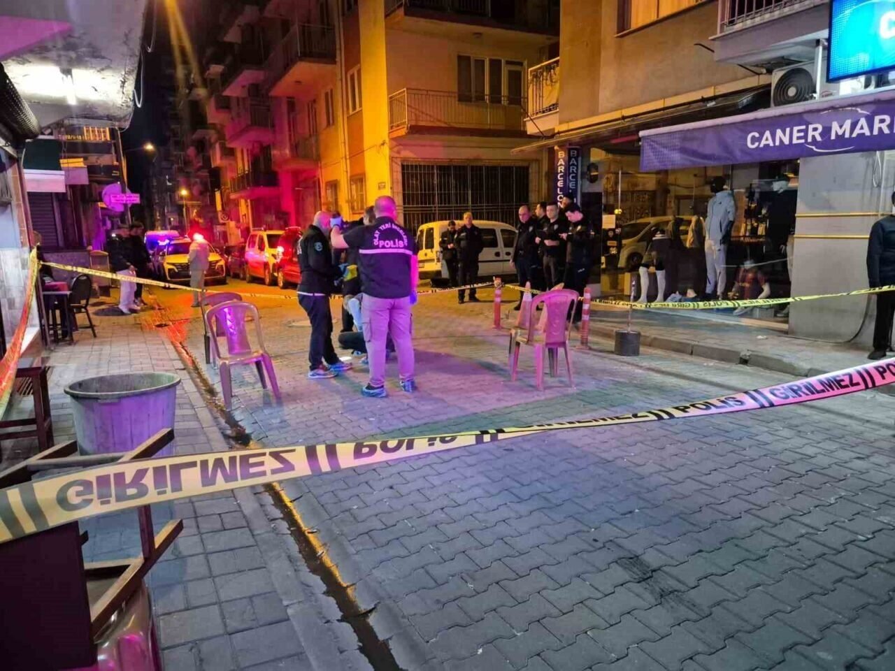 Zorla araca bindirmek istedikleri genci silahla yaraladılar Zorla araca bindirmek istedikleri genci silahla yaraladılar
